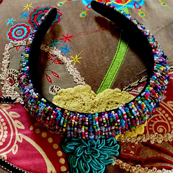 Vintage Gorgeous Sparkling Beads Suede Black Lining Headband Never Used - Picture 6 of 16